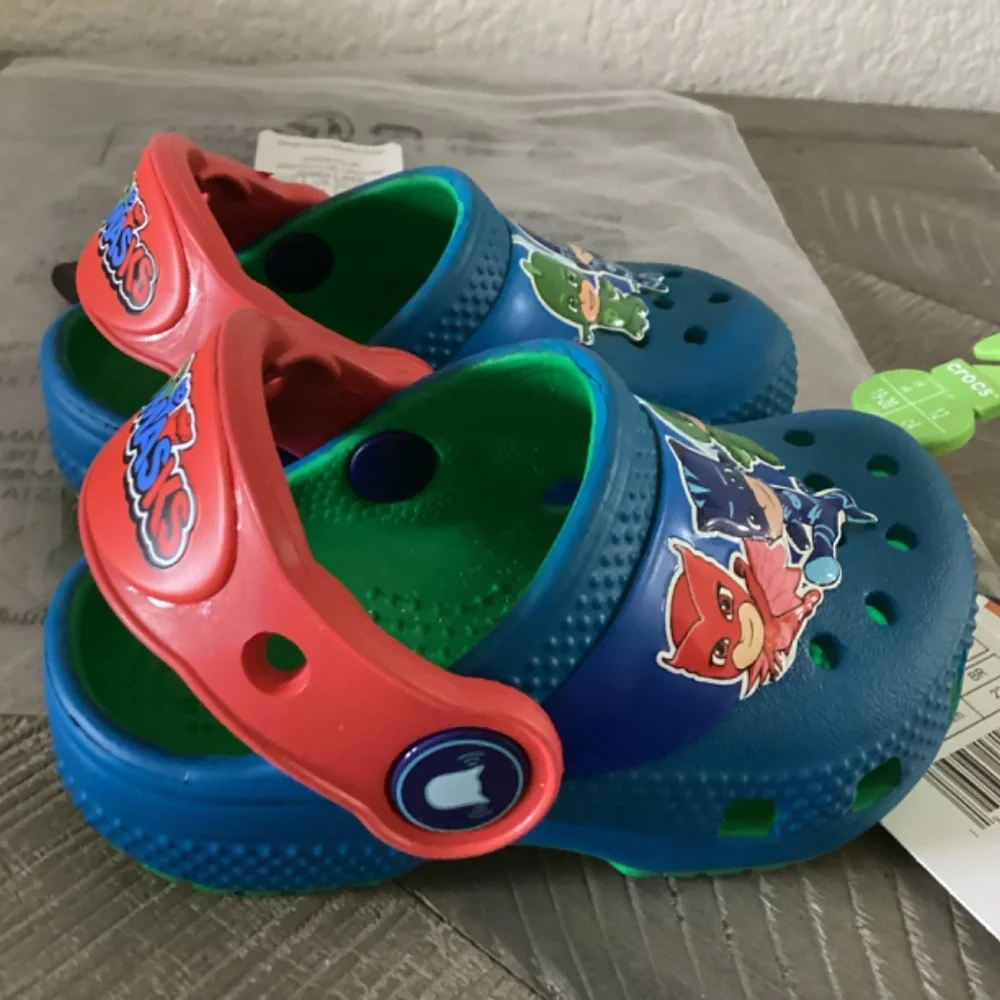CROCS PJ Masks Classic Clog, baby size 4